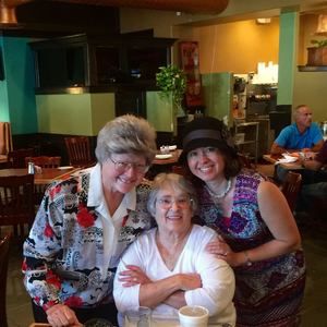 Meet your Posher, Stephanie